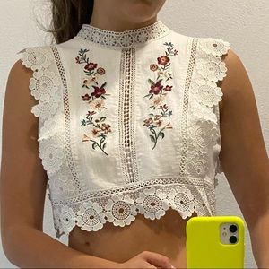 Super delicate white blouse